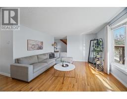 84 Canada Drive thumbnail 9