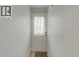 Living room - 58d Harris Avenue, Brantford, ON N3R2E9 Photo 7