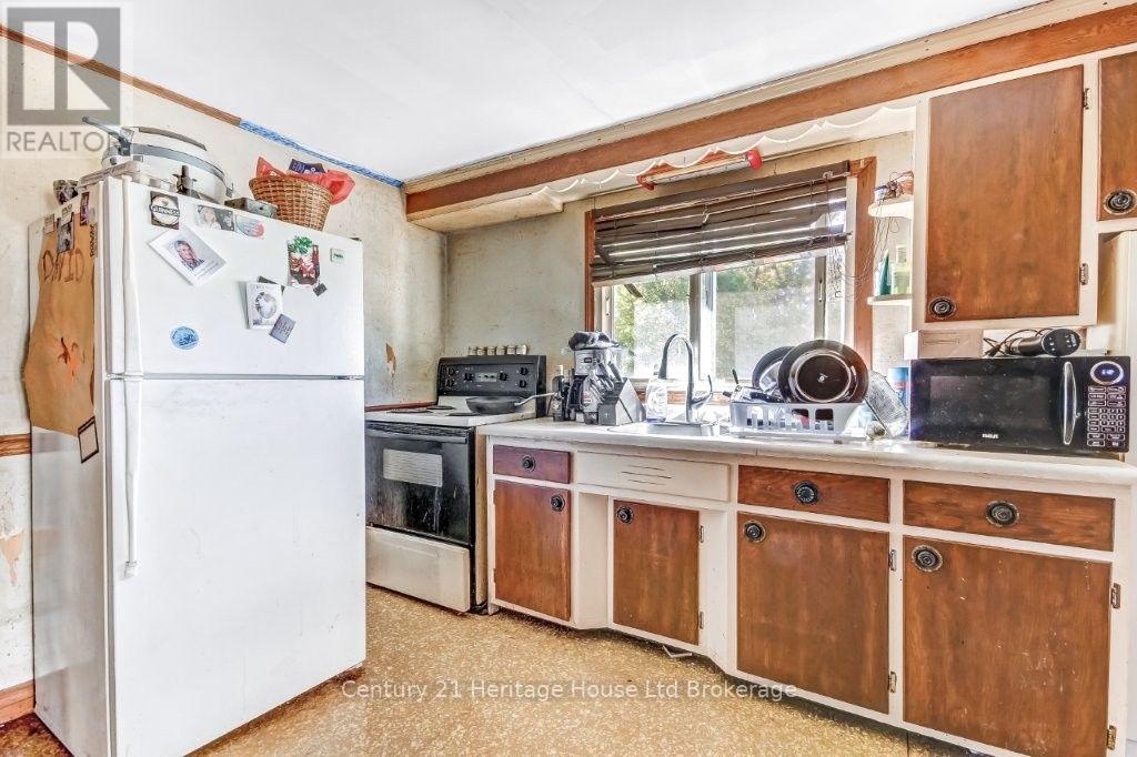 66 BEE STREET - 6