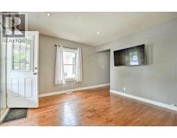 Primary Bedroom - 258 King Unit# A, Amherstburg, ON N9V2C5 Photo 6