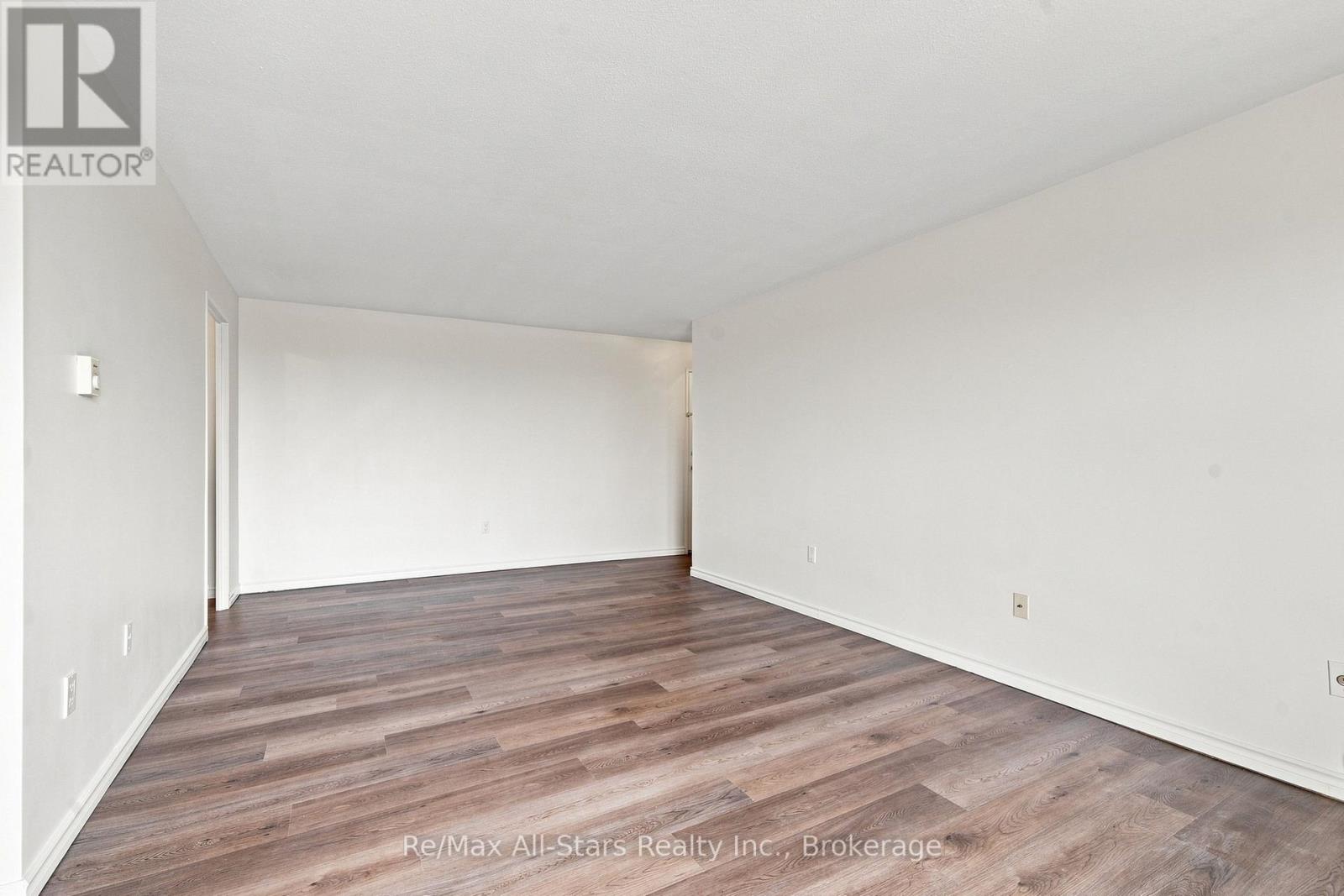 806- 855 Kennedy Road, Toronto, ON photo 15