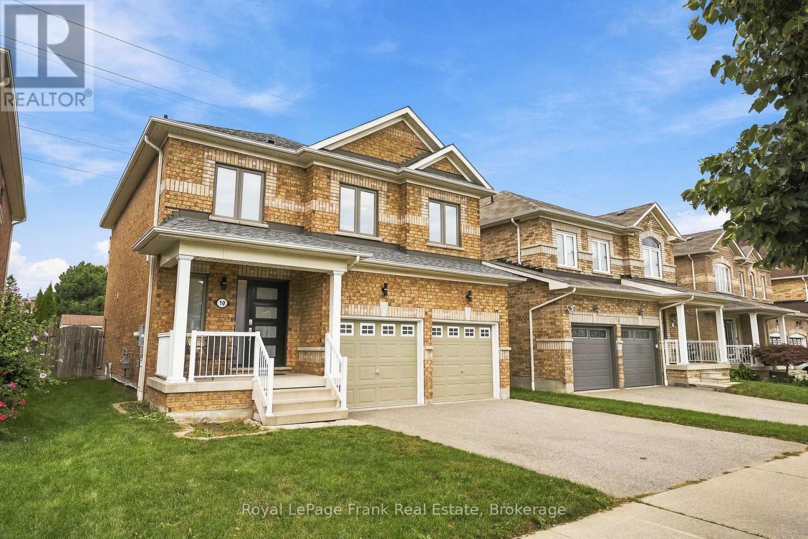 10 Oceanpearl Crescent, Whitby, ON photo 2