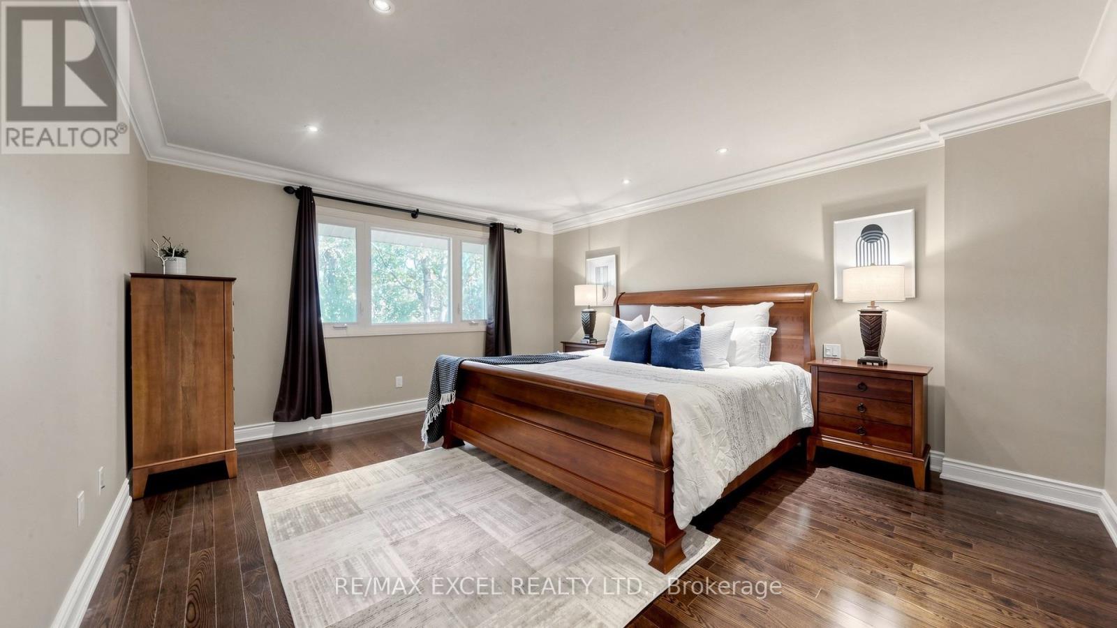 15 Mellowood Drive, Toronto, ON photo 17