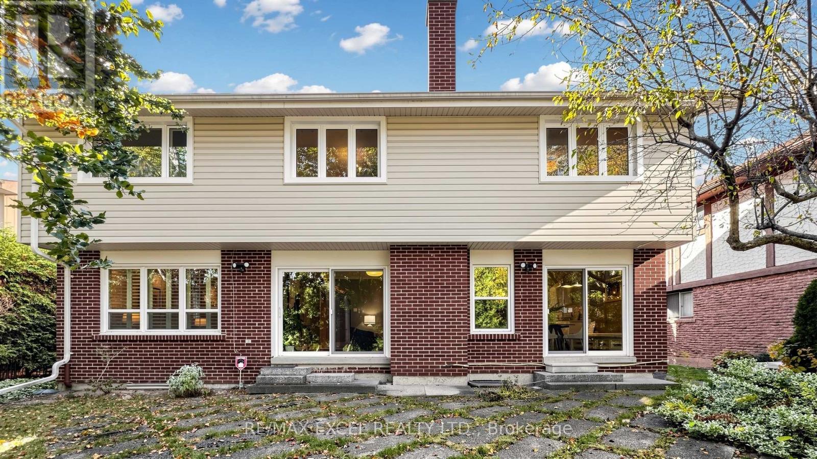 15 Mellowood Drive, Toronto, ON photo 26
