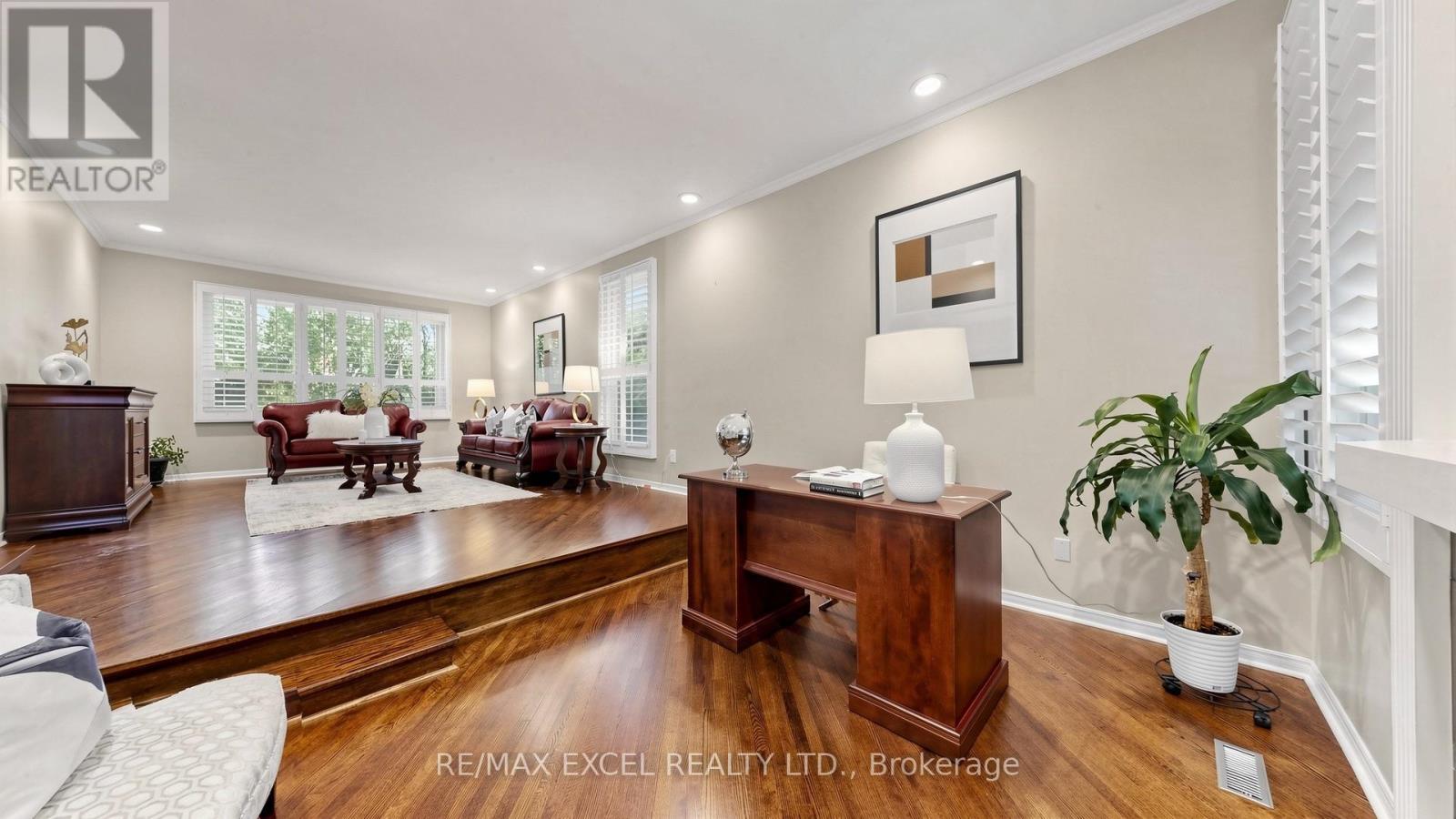 15 MELLOWOOD DRIVE - 5