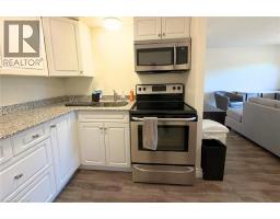 276 Eiwo Court Unit# 204, Waterloo, ON N2K3M6 Photo 11