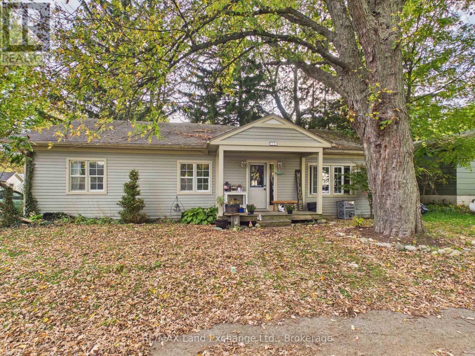 20 MANSE STREET, Kincardine