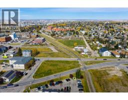 9925 97 Street, Grande Prairie, AB T8V7P8 Photo 7