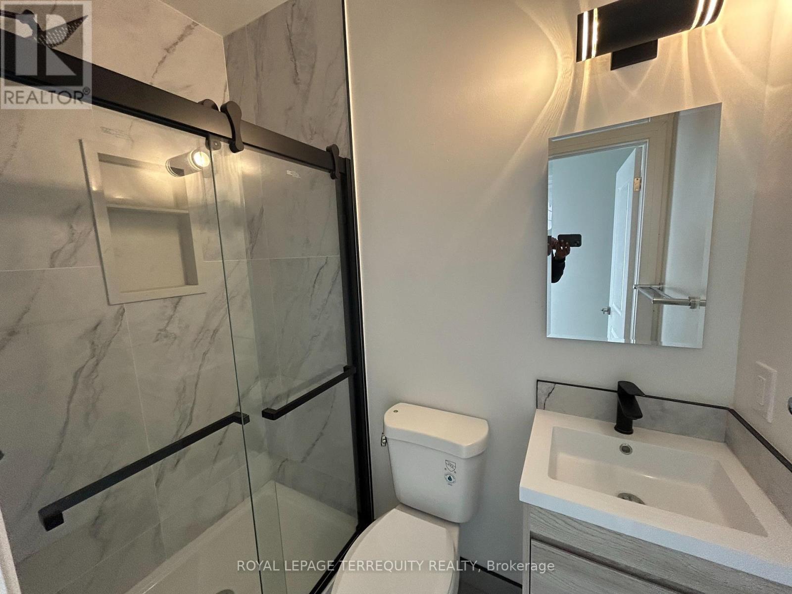 292 Celina Street, Oshawa, ON photo 15