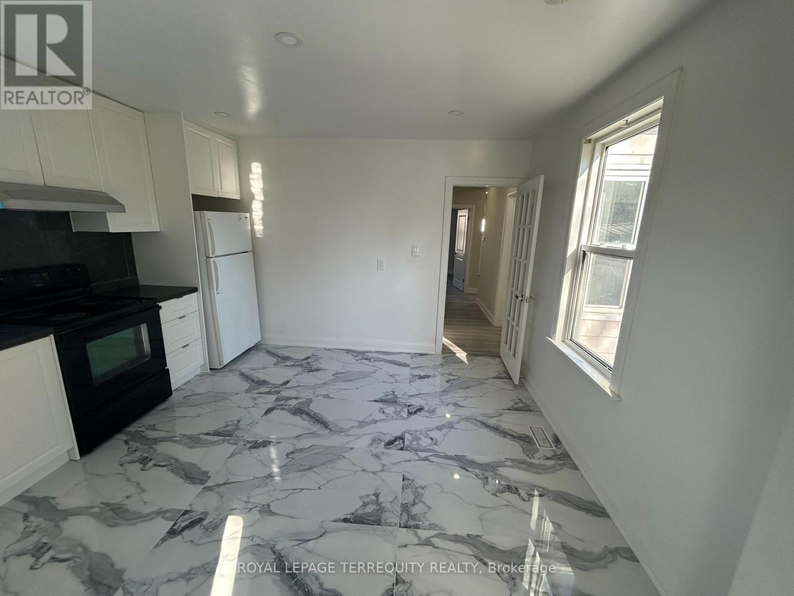 292 Celina Street, Oshawa, ON photo 30