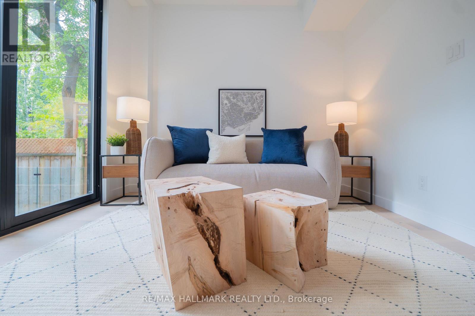 71 Langley Avenue, Toronto, ON photo 18