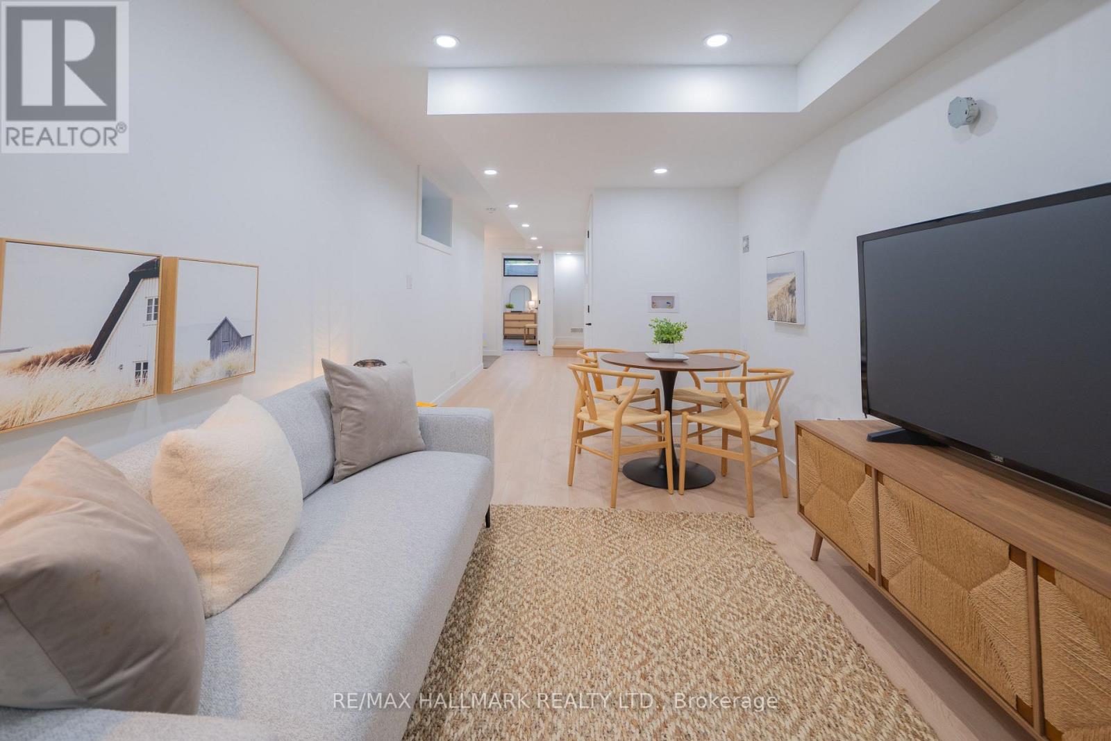 71 Langley Avenue, Toronto, ON photo 44
