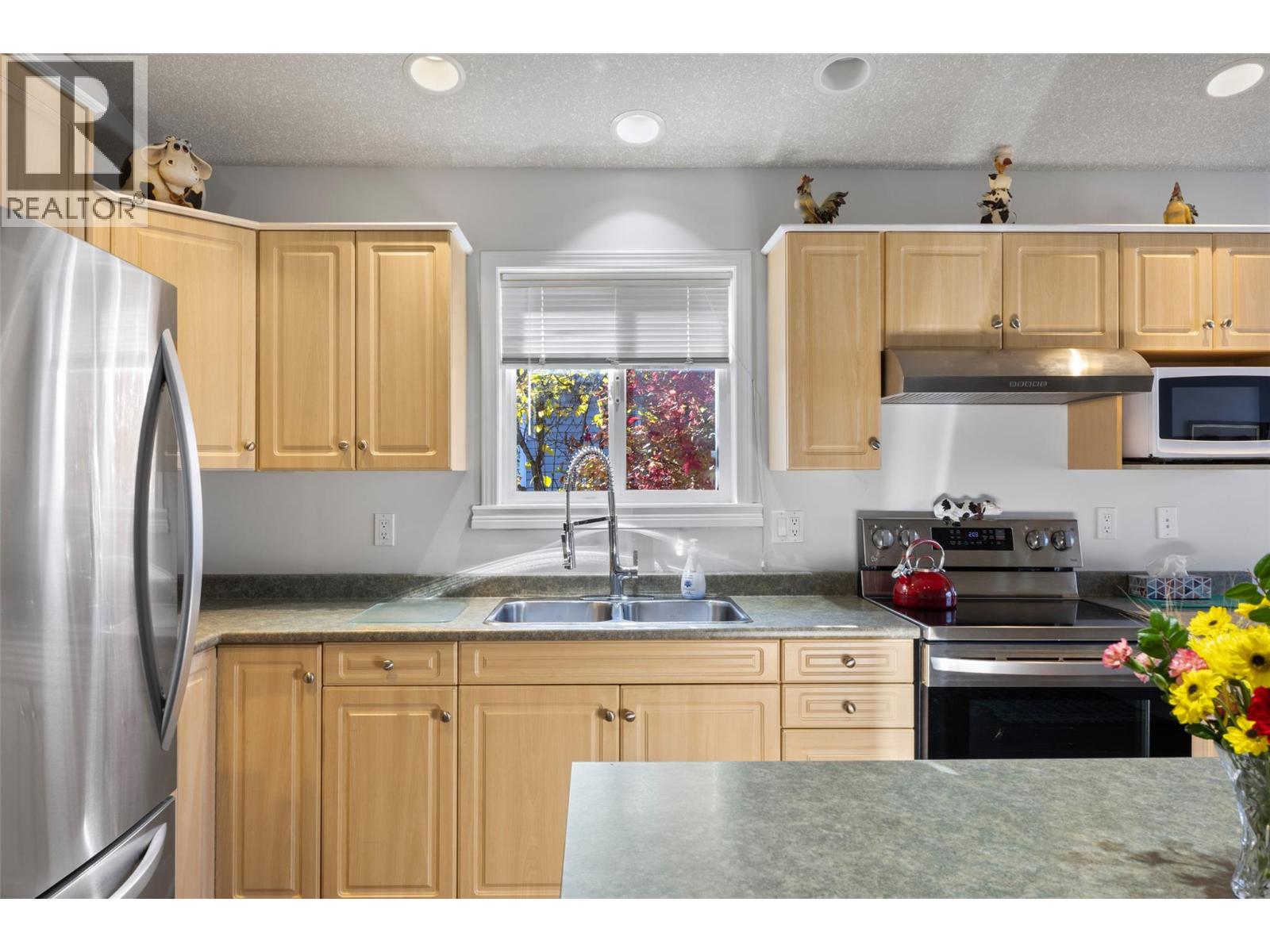 123 Leighton Avenue - 9