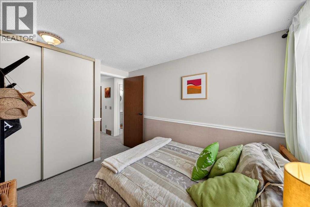 130 Woodmont Terrace SW, Calgary — photo 25