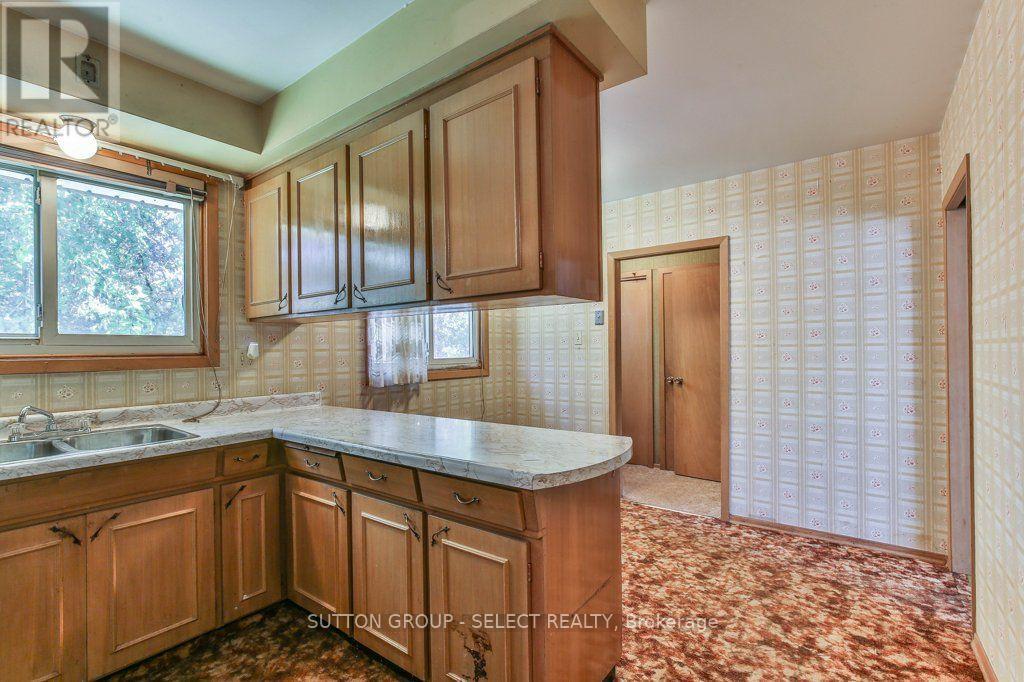 88 EBURY CRESCENT - 10