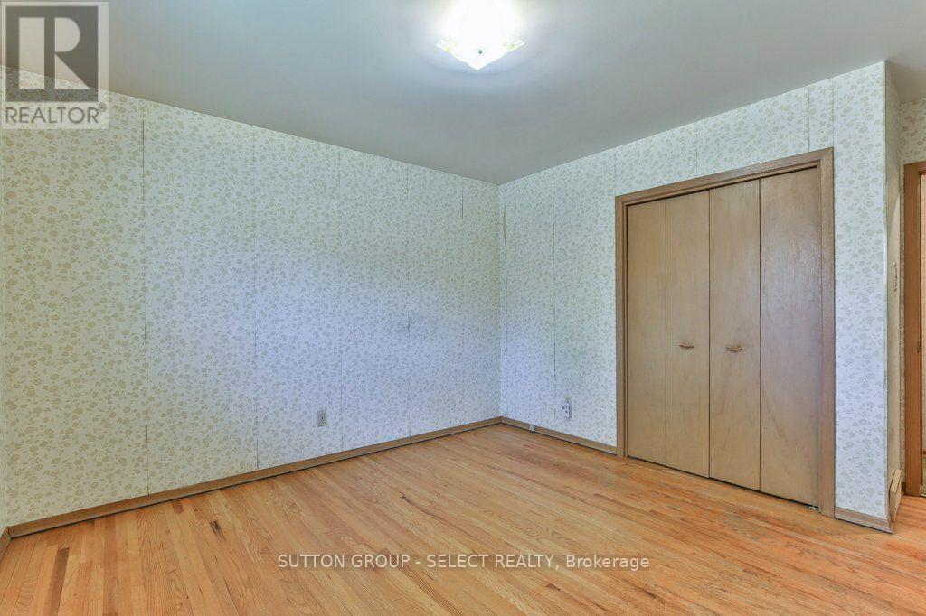 88 EBURY CRESCENT - 18