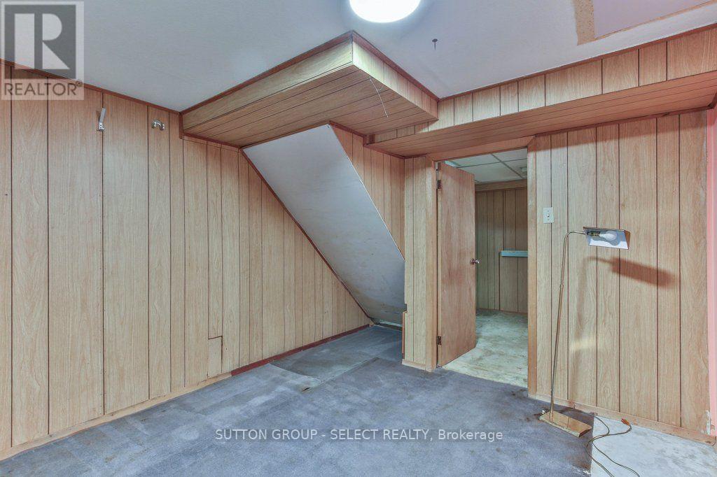 88 EBURY CRESCENT - 28