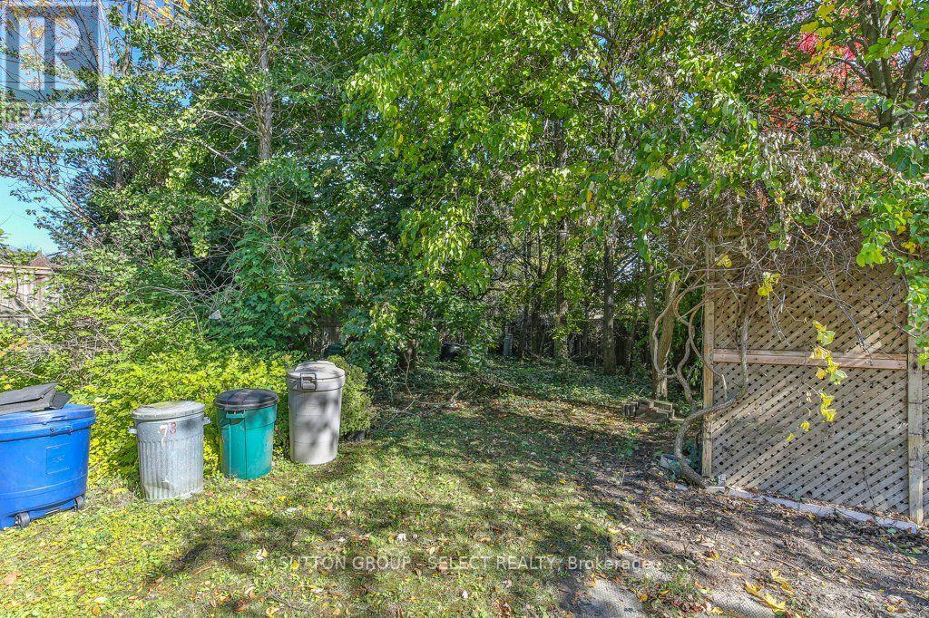 88 EBURY CRESCENT - 31