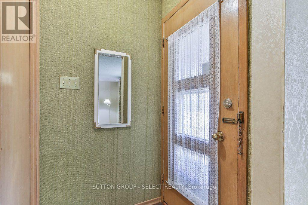 88 EBURY CRESCENT - 5