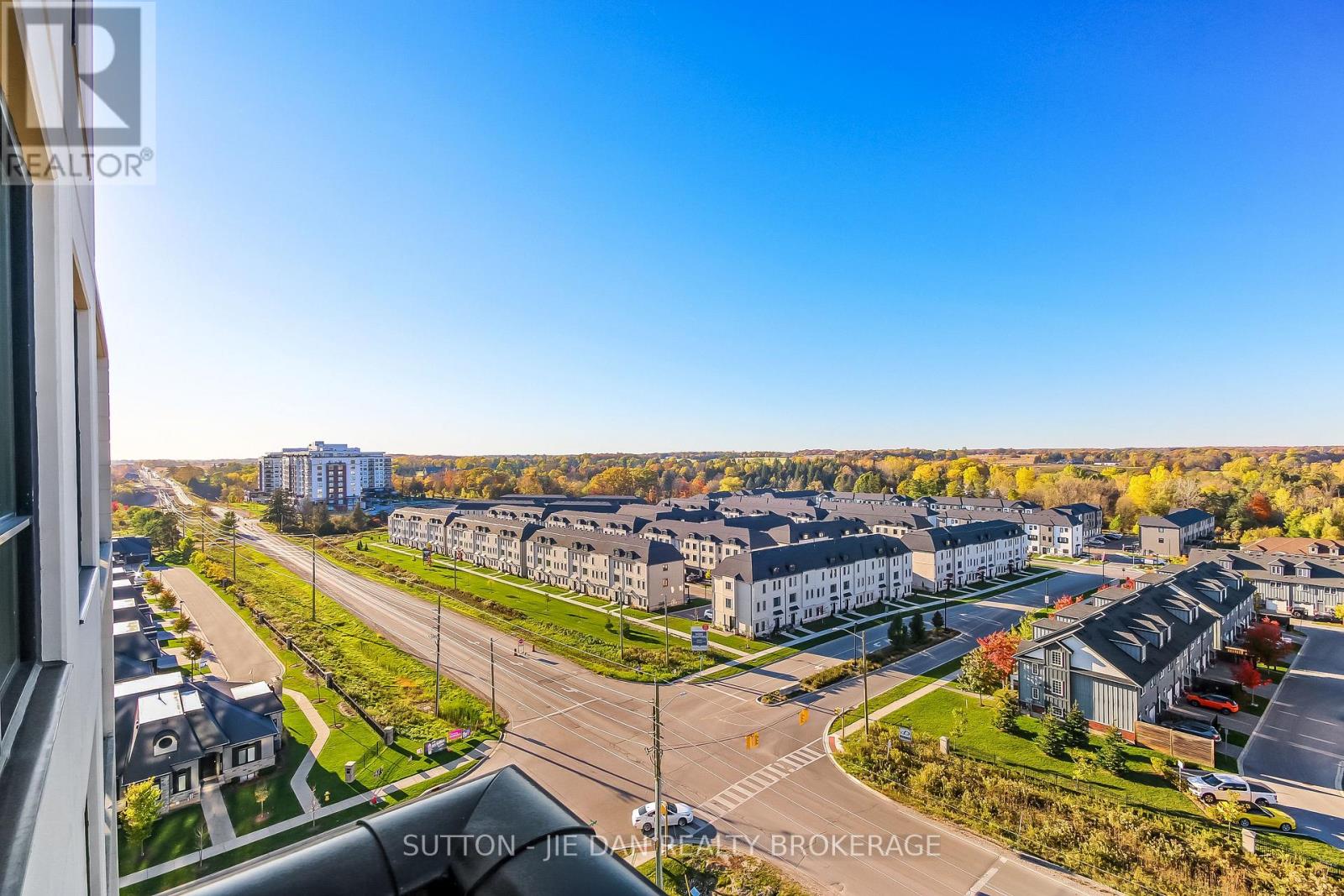 3 bedroom Single Family interior view, 912- 260 Villagewalk Boulevard, London North (North R), Ontario