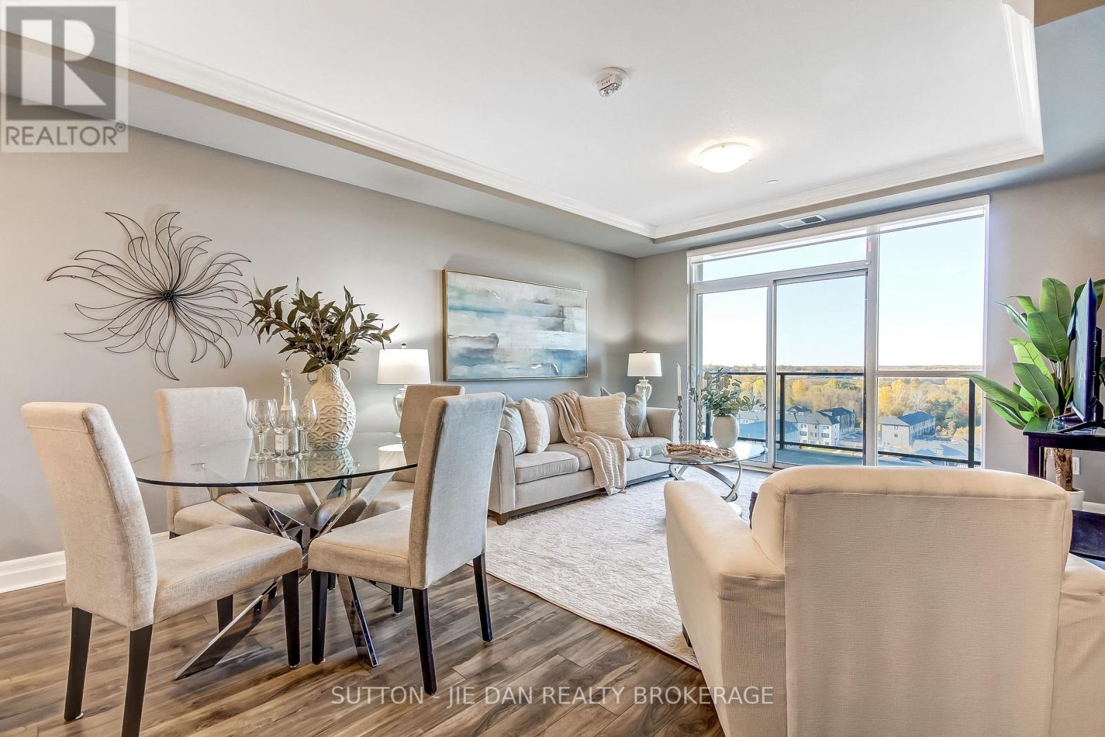 3 bedroom Single Family interior view, 912- 260 Villagewalk Boulevard, London North (North R), Ontario
