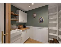 10563 35 Ave Nw, Edmonton, AB T6J2M1 Photo 14