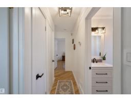 10563 35 Ave Nw, Edmonton, AB T6J2M1 Photo 25