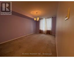 612 - 29 Northern Heights Drive, Richmond Hill, ON L4B4M4 Photo 14