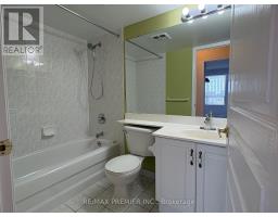 612 - 29 Northern Heights Drive, Richmond Hill, ON L4B4M4 Photo 17