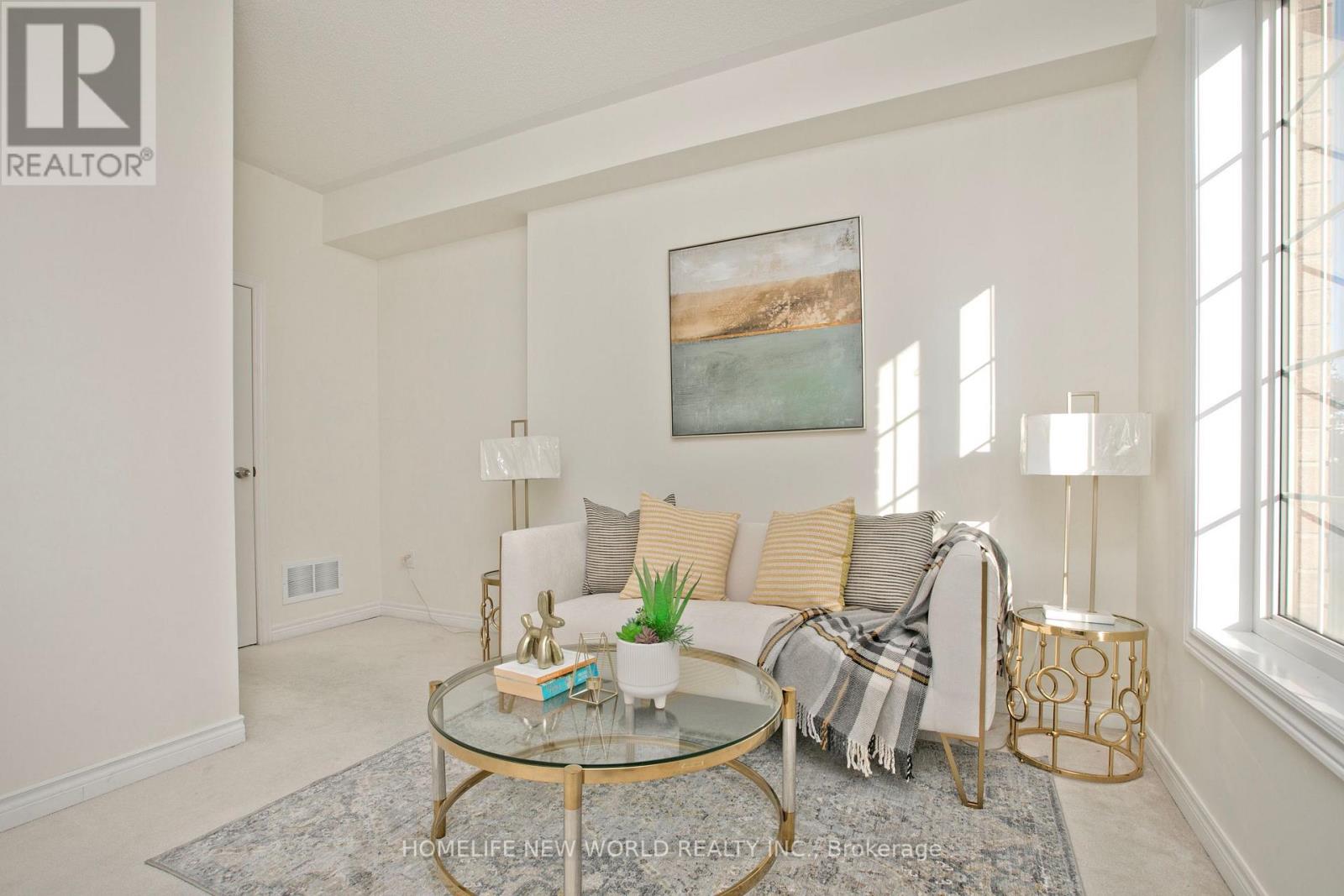 24 Orca Drive, Markham, ON photo 3