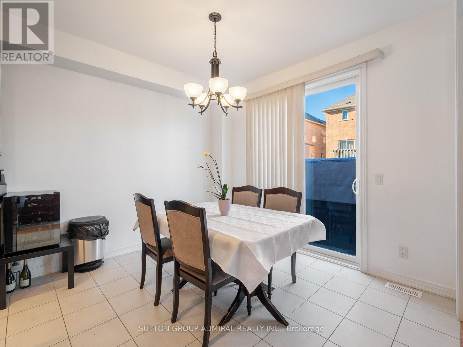377 Busato Drive, Whitchurch-Stouffville, ON photo 16