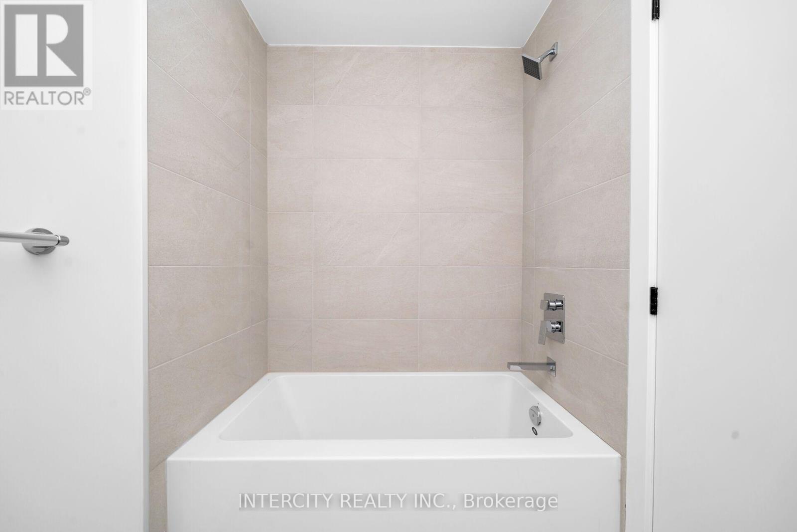 248- 2075 King Road, King, ON photo 22