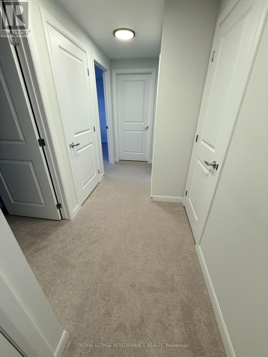 9 - 1001 Glenroy Gilbert Drive