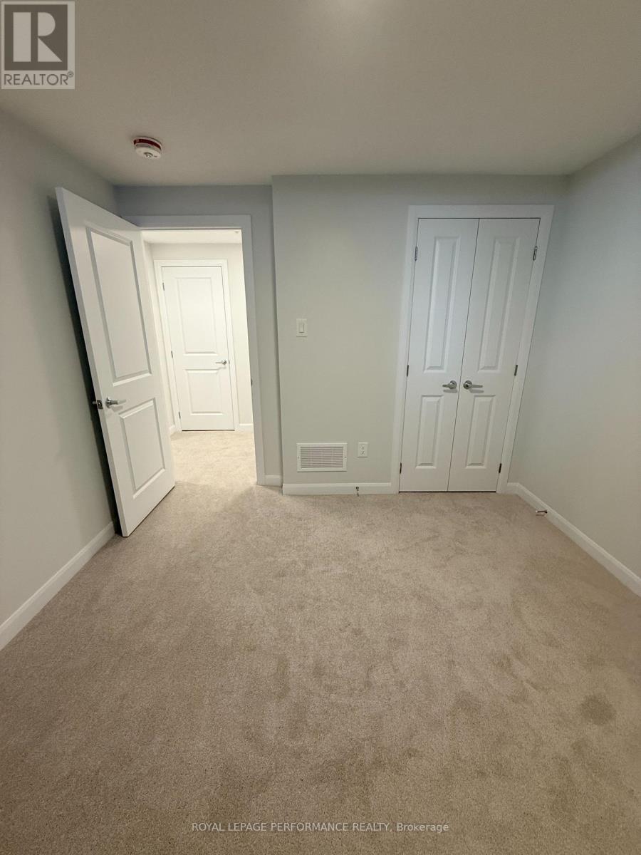 9 - 1001 Glenroy Gilbert Drive