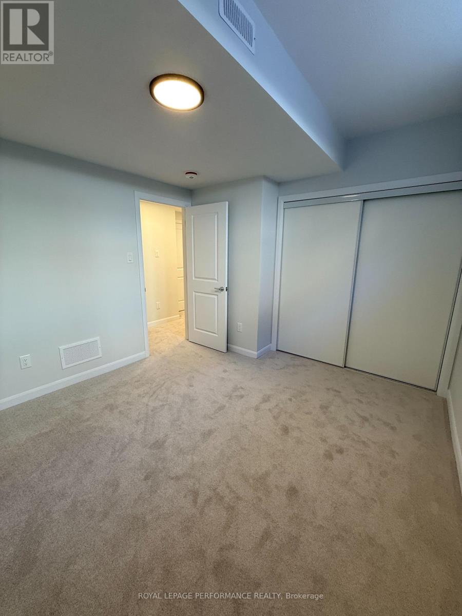 9 - 1001 Glenroy Gilbert Drive