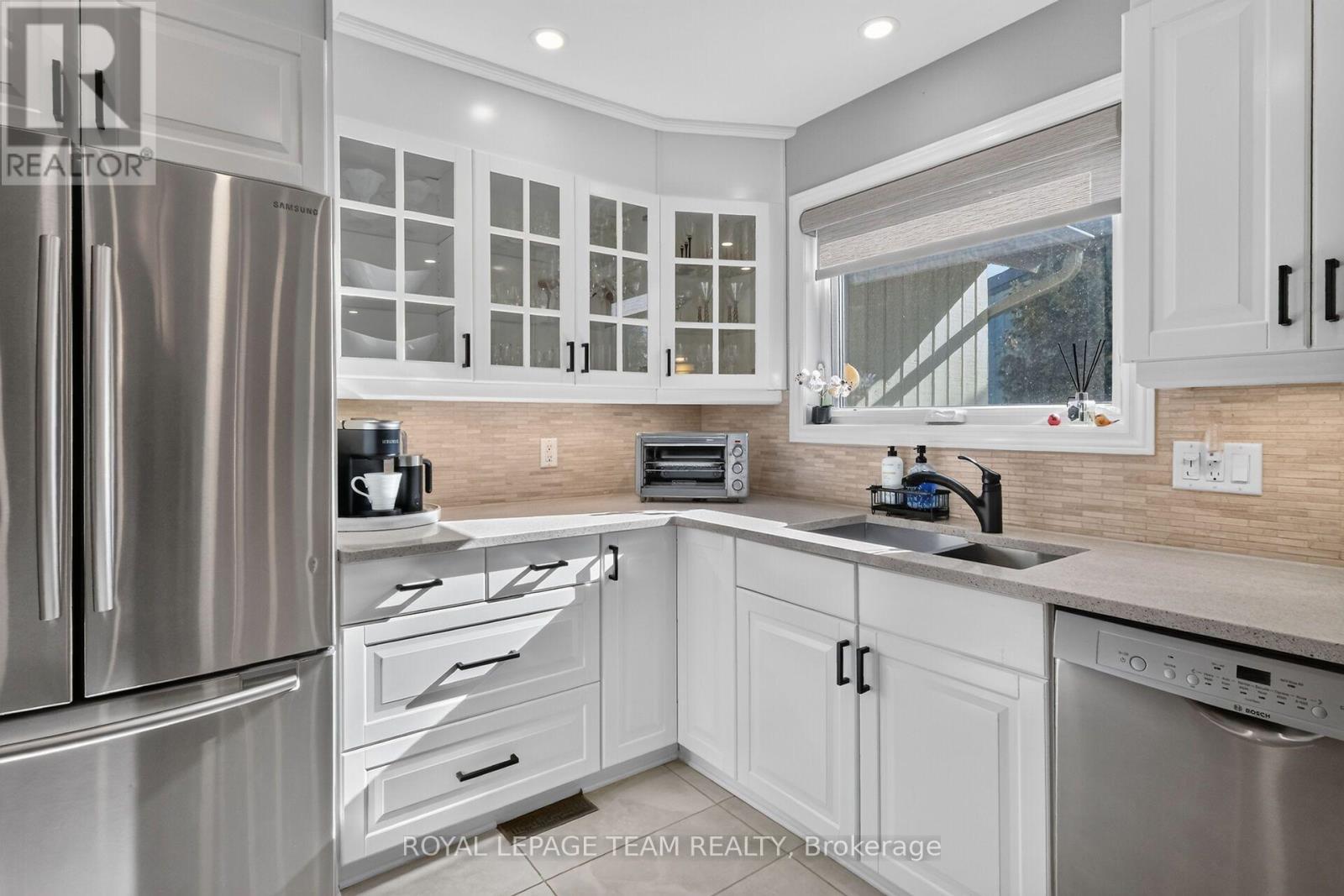 Quartz countertops.