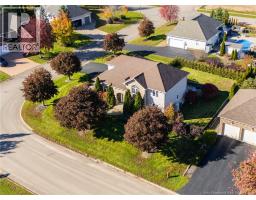 95 Congressional Crescent, photo 4