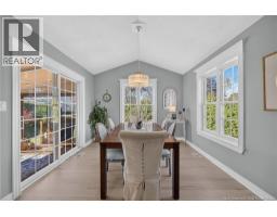 51 Glen Eyre Court, photo 4