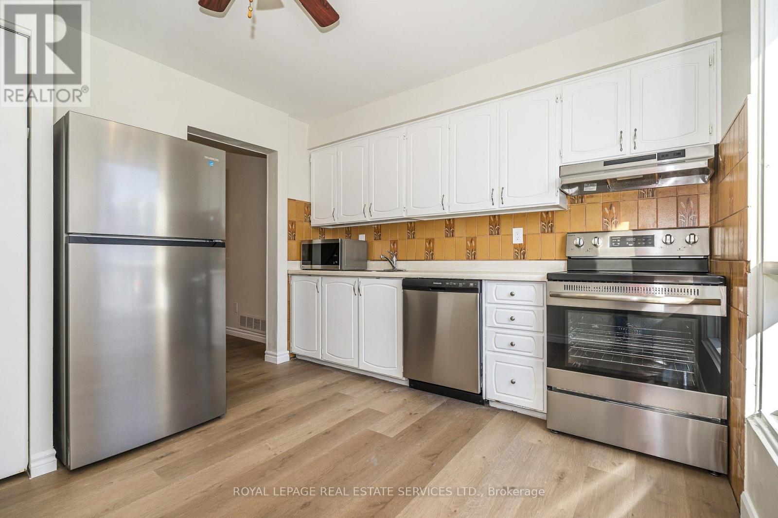 51- 707 Burnhamthorpe Road, Toronto, ON photo 4