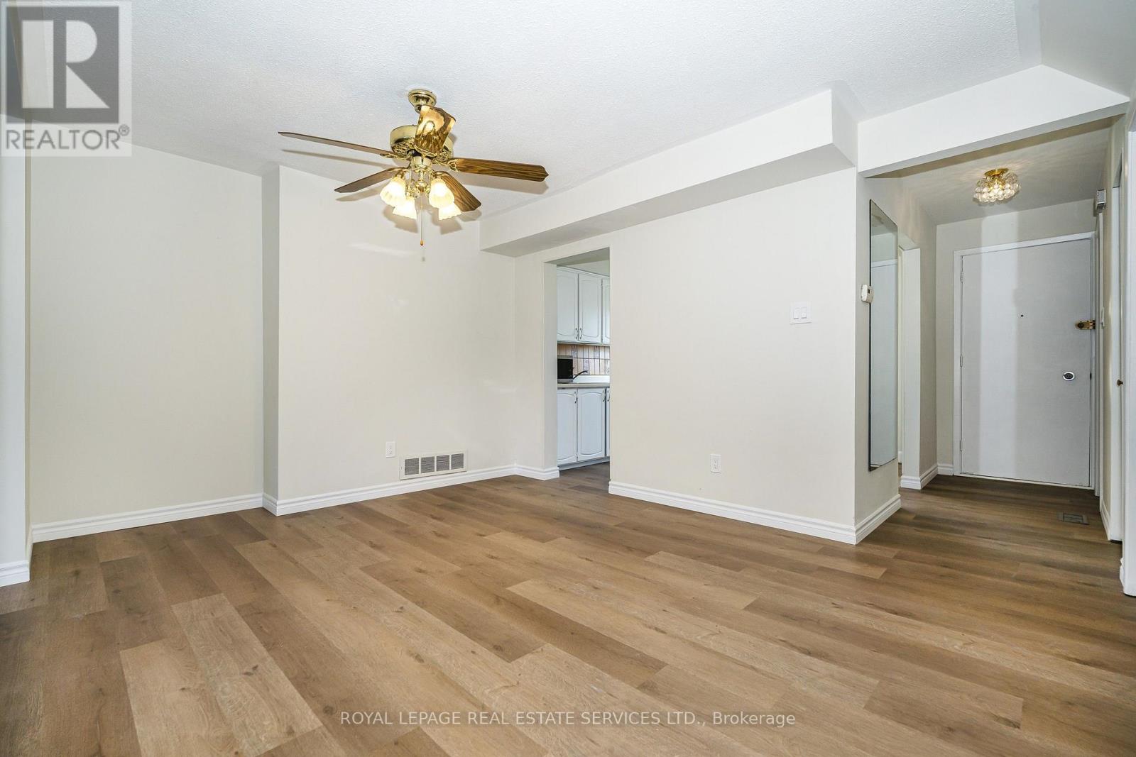 51- 707 Burnhamthorpe Road, Toronto, ON photo 5