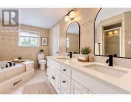 297 Kingsbridge Garden, Mississauga, ON L5R1L2 Photo 15