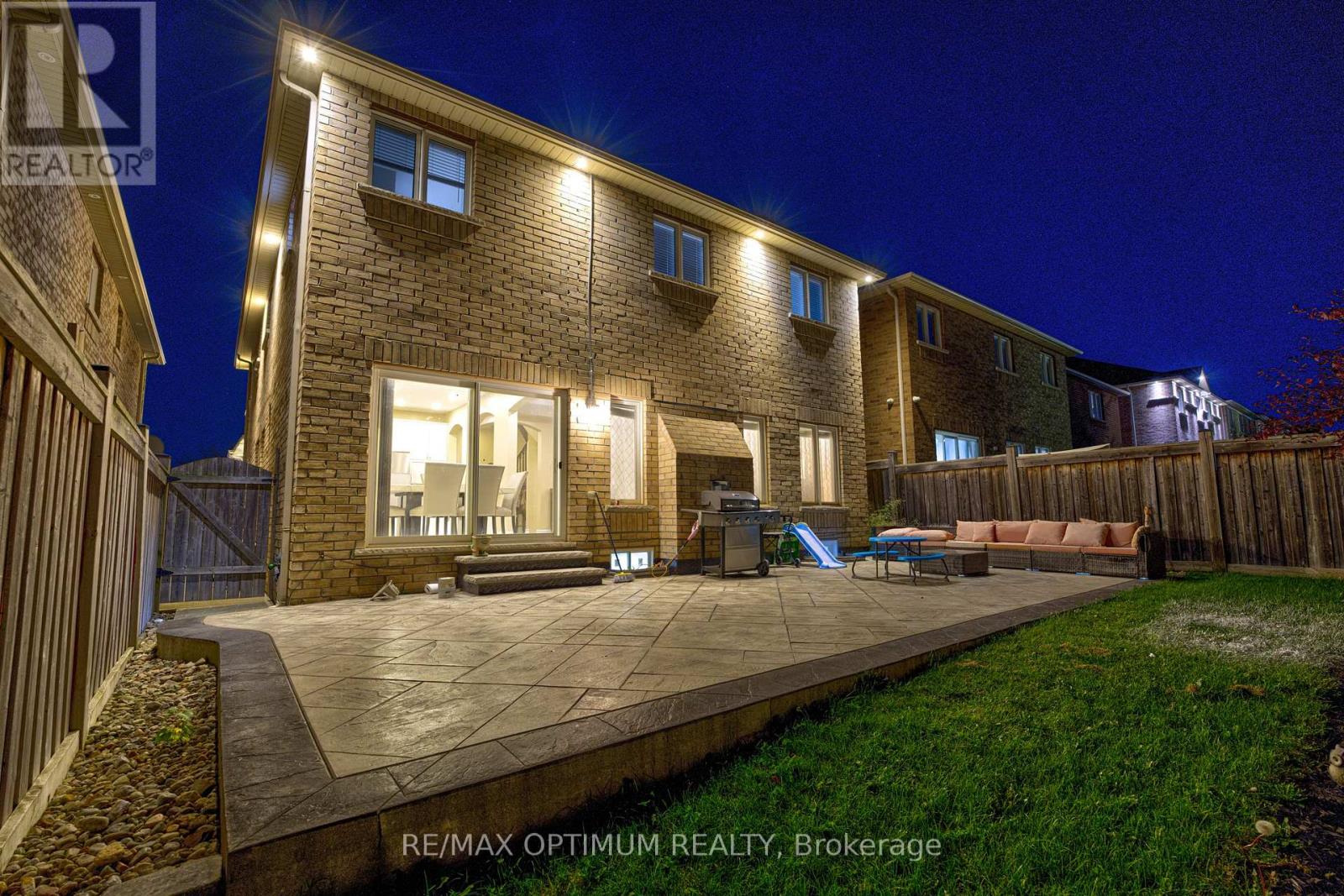 17 Elmcrest Drive, Brampton, ON photo 50