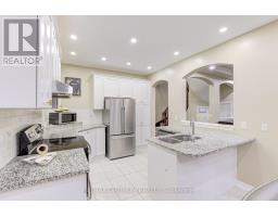 17 Elmcrest Drive, Brampton, ON L6Y5T7 Photo 18