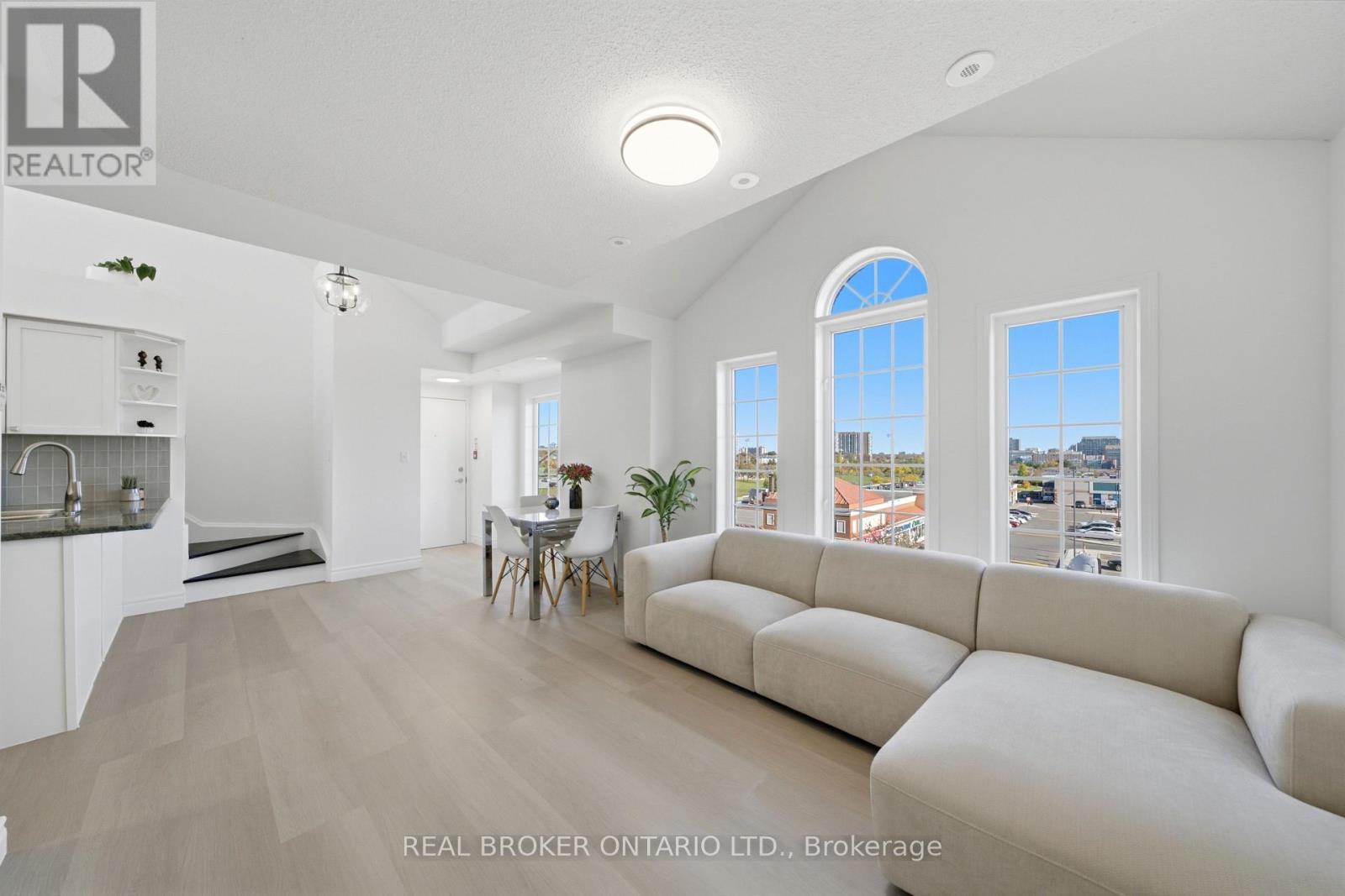 #6 3026 CLAYHILL ROAD - 6