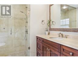 996 Cresthampton Lane, Mississauga, ON L5H2X1 Photo 25