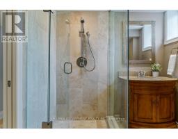 996 Cresthampton Lane, Mississauga, ON L5H2X1 Photo 40