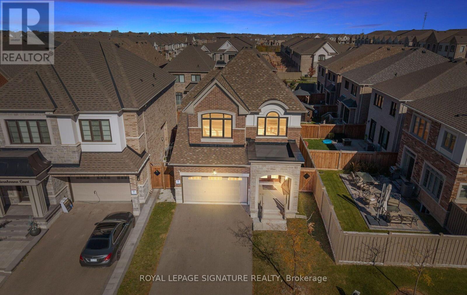 466 Thornborrow Court, Milton, ON photo 2