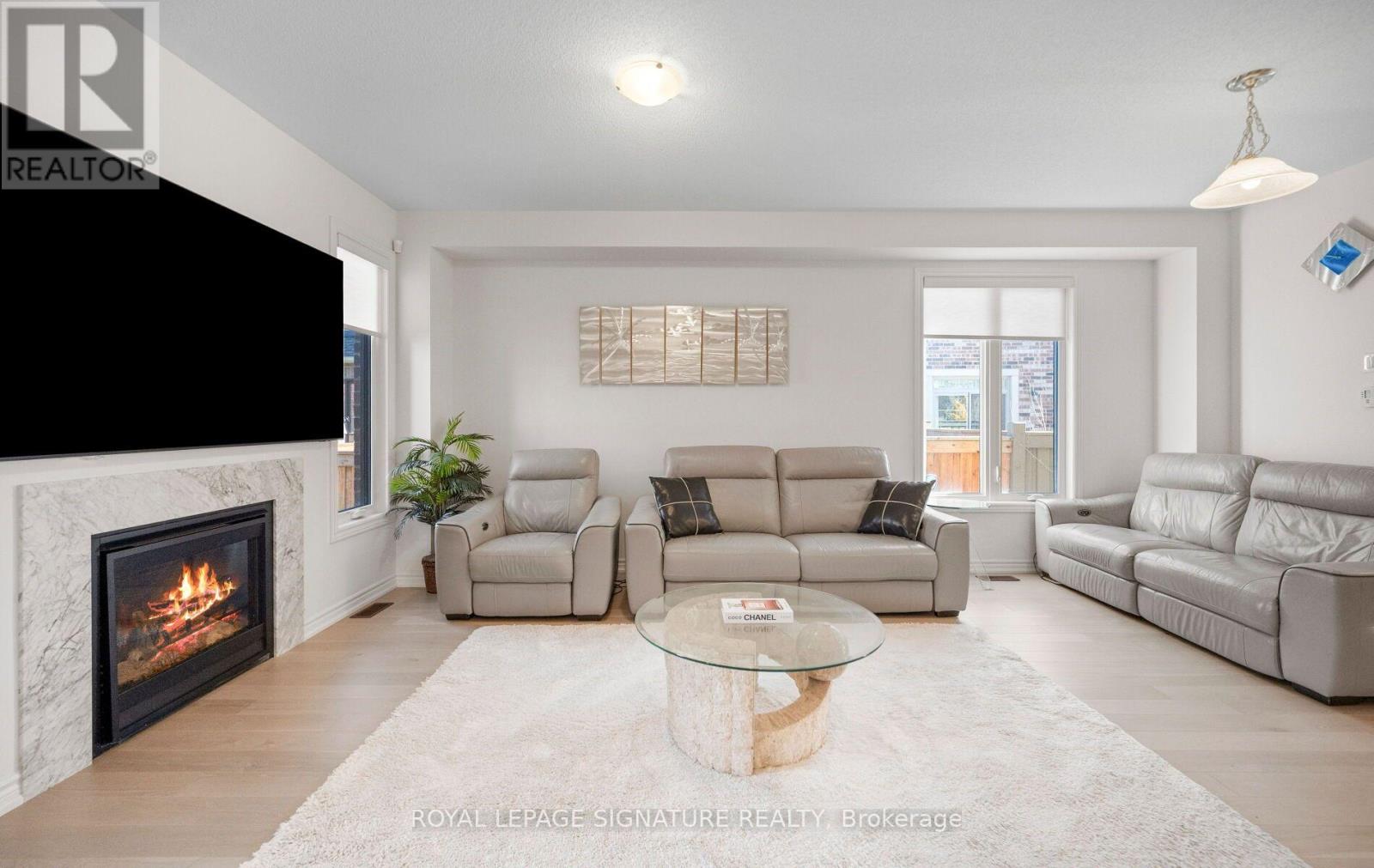 466 Thornborrow Court, Milton, ON photo 7
