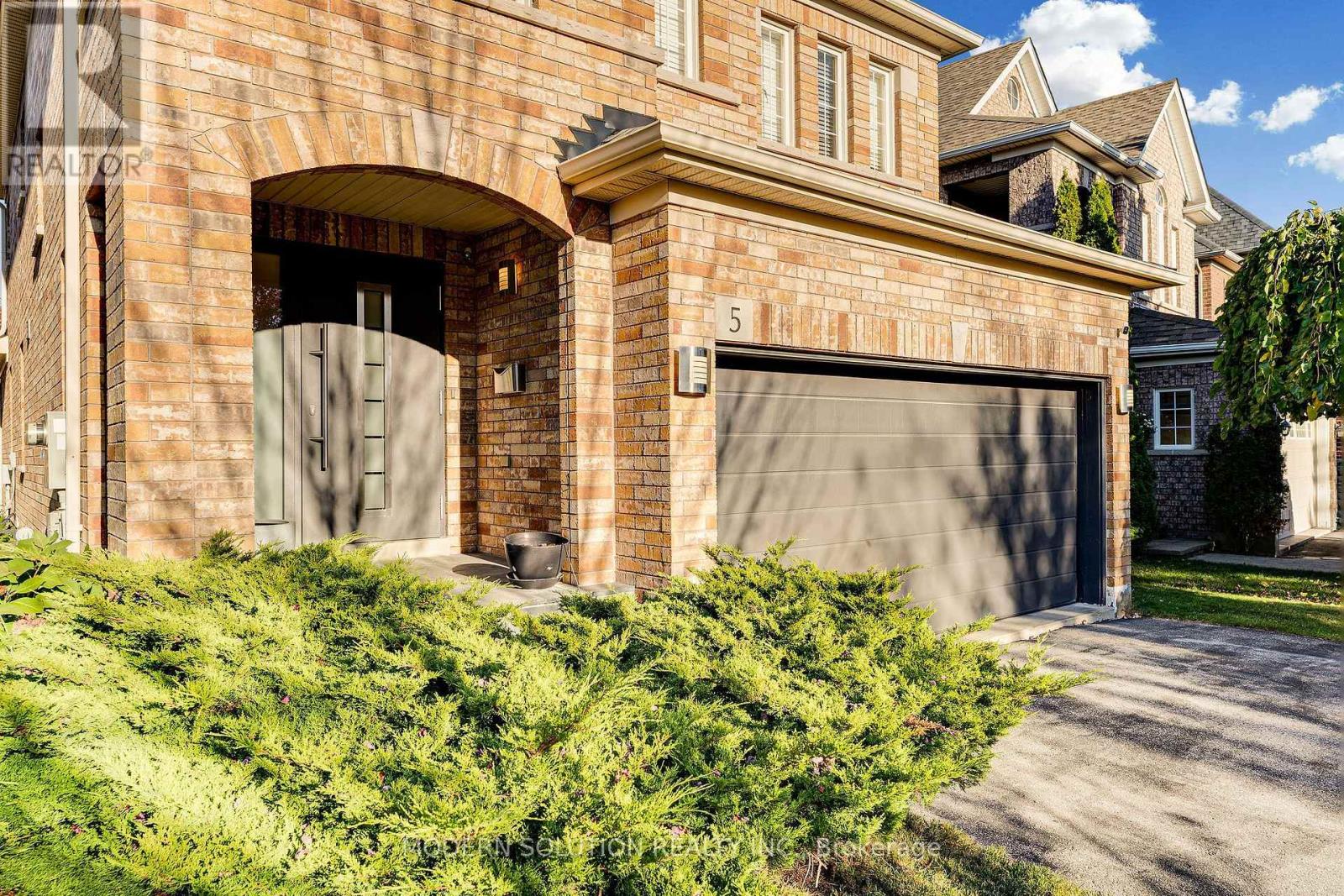 5 Woodcote Crescent, Halton Hills, ON photo 5
