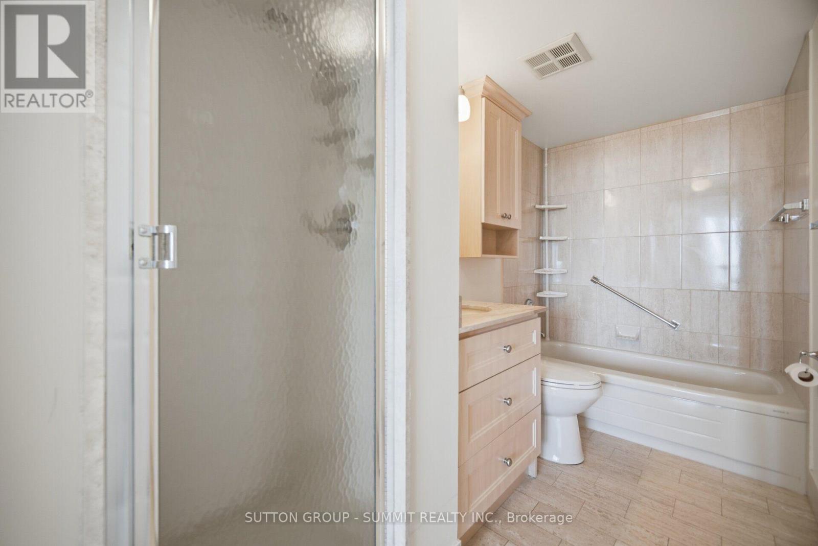 911- 20 CHERRYTREE Drive, Brampton, ON photo 33